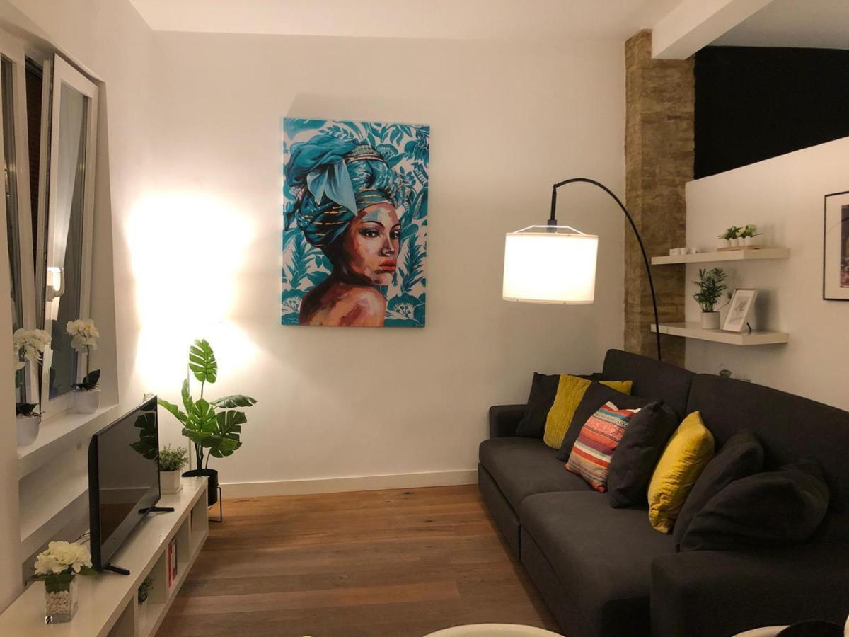 Impresionante Apartamento En Ruzafa Al Lado Del Mercado Valenza Esterno foto