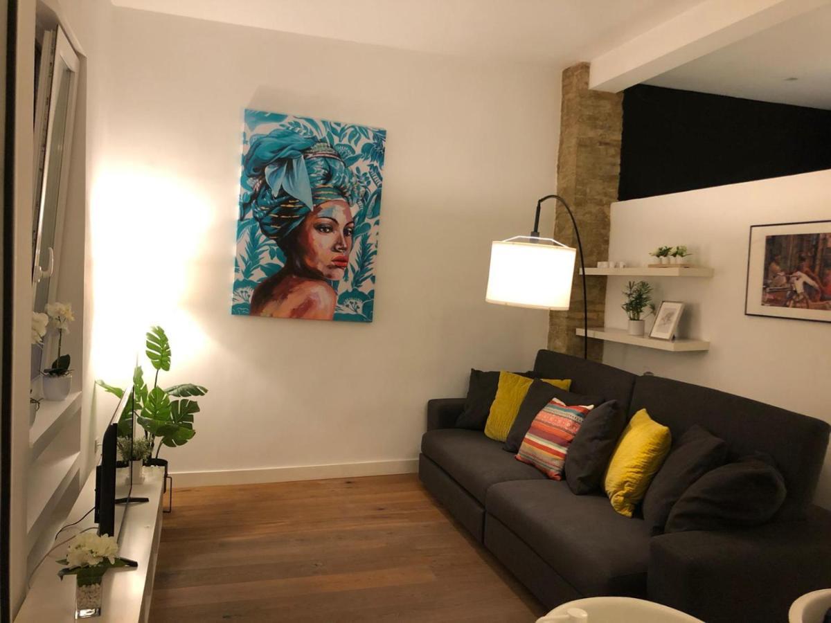 Impresionante Apartamento En Ruzafa Al Lado Del Mercado Valenza Esterno foto